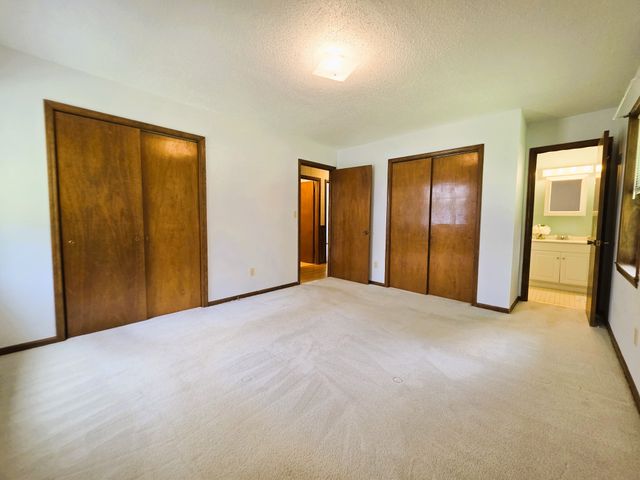190 Post Oak Ave, Camden, TN 38320