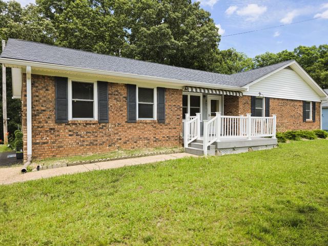190 Post Oak Ave, Camden, TN 38320