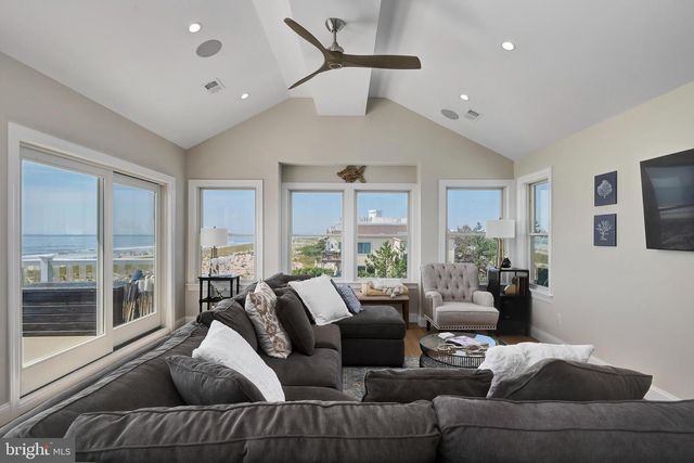 209 E 20TH ST, Long Beach Township, NJ 08008