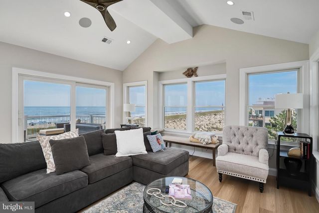 209 E 20TH ST, Long Beach Township, NJ 08008