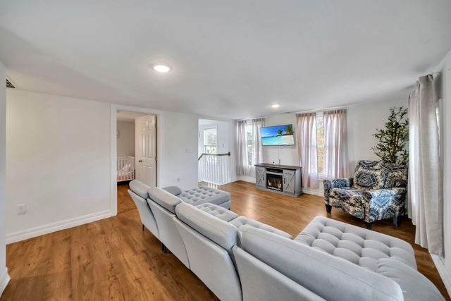 24 MAPLEWOOD AVE, Keansburg Boro, NJ 07734