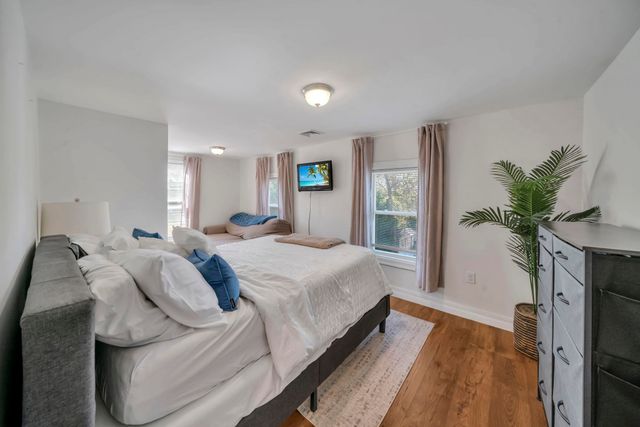 24 MAPLEWOOD AVE, Keansburg Boro, NJ 07734