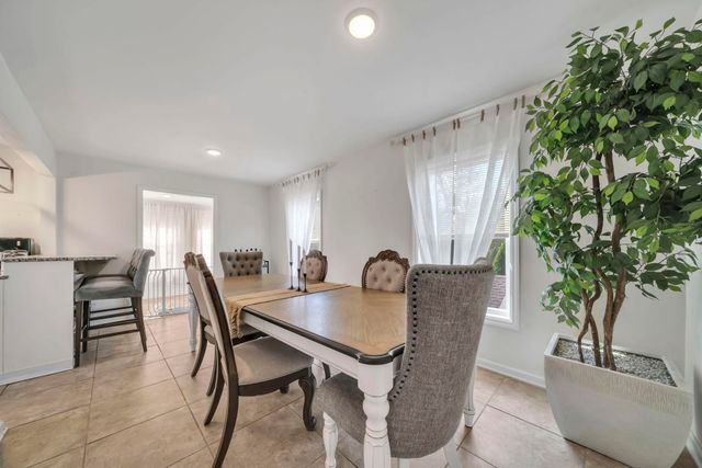 24 MAPLEWOOD AVE, Keansburg Boro, NJ 07734