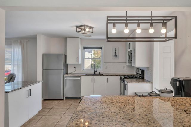 24 MAPLEWOOD AVE, Keansburg Boro, NJ 07734