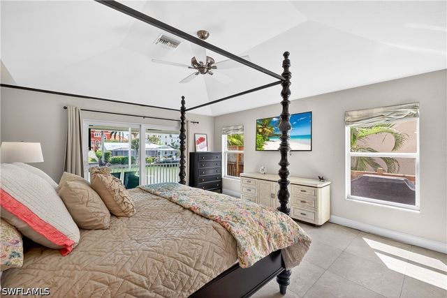 240 Channel DR, Naples, FL 34108