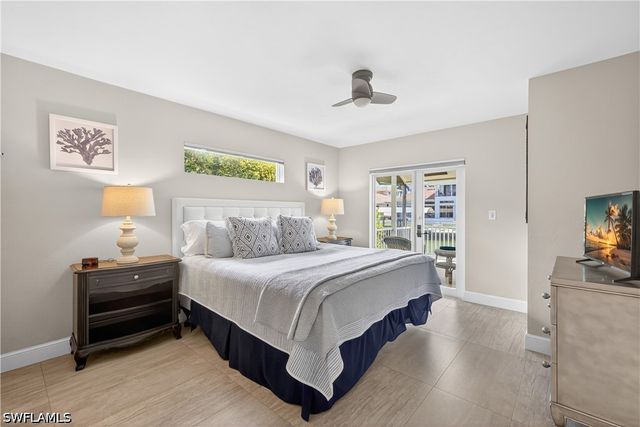 240 Channel DR, Naples, FL 34108