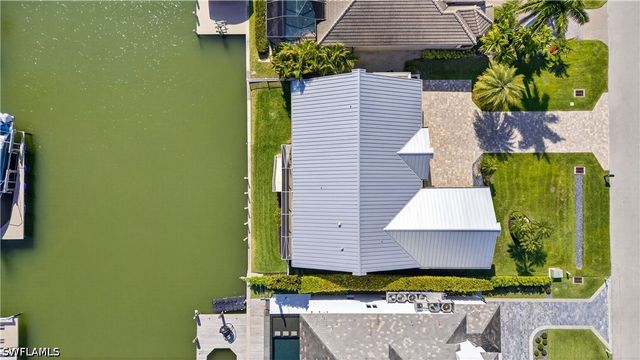 240 Channel DR, Naples, FL 34108