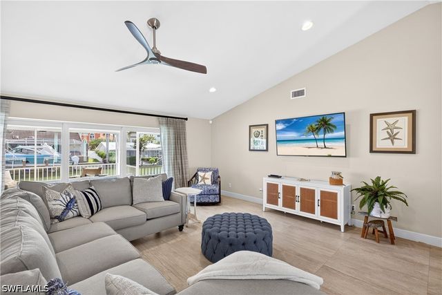 240 Channel DR, Naples, FL 34108