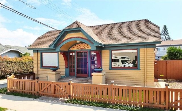 720 Stanley, Long Beach, CA 90804