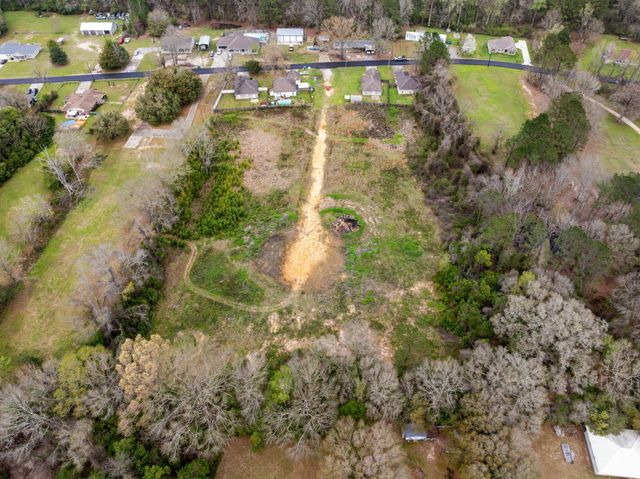 222A Cedar St., Petal, MS 39465