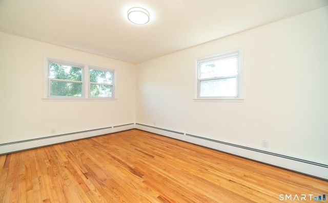 66 Bridgeview Place, Stratford, CT 06614