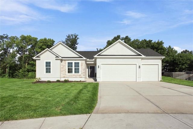 21063 W 225th Street, Spring Hill, KS 66083