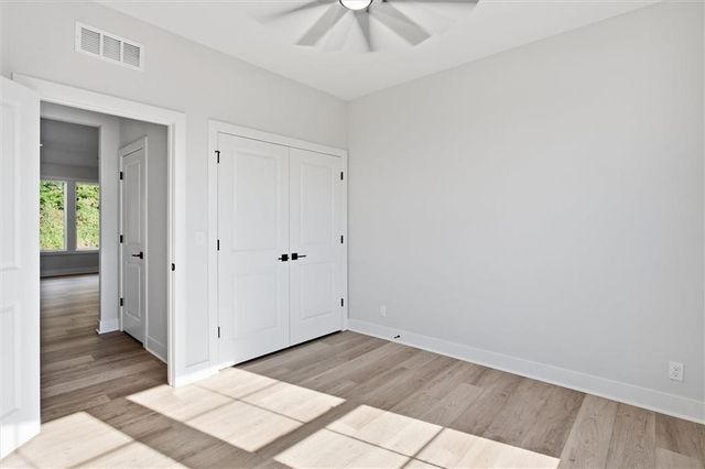 21063 W 225th Street, Spring Hill, KS 66083