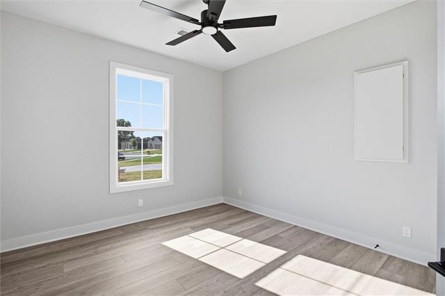 21063 W 225th Street, Spring Hill, KS 66083
