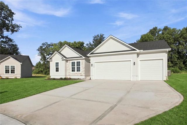 21063 W 225th Street, Spring Hill, KS 66083