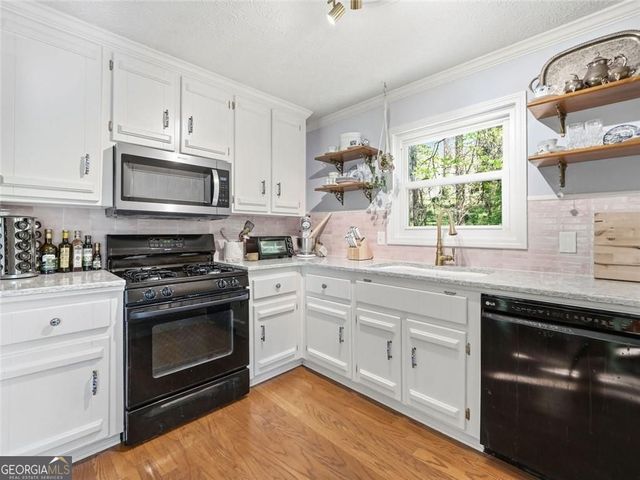 5024 Gunners Run, Roswell, GA 30075