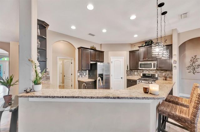 15616 STARLING WATER DRIVE, Lithia, FL 33547