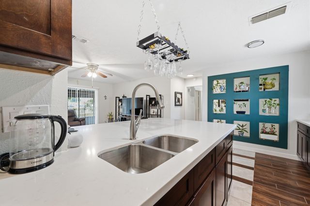 12510 White Plains Drive, Houston, TX 77089