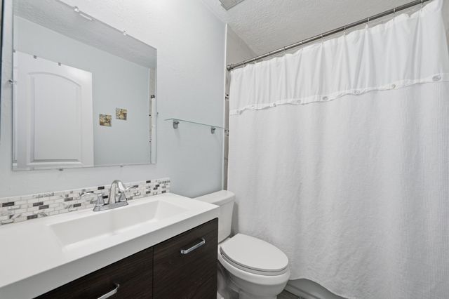 12510 White Plains Drive, Houston, TX 77089