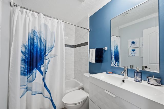 12510 White Plains Drive, Houston, TX 77089