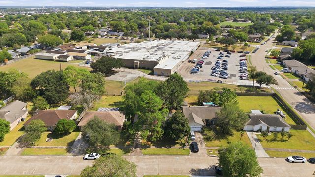 12510 White Plains Drive, Houston, TX 77089