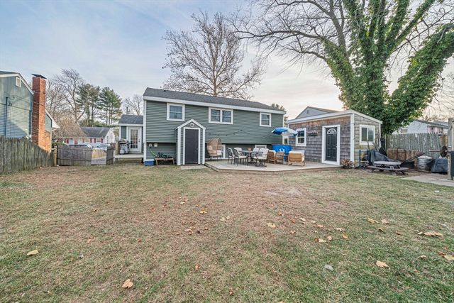 28 Pratt St, Brockton, MA 02302