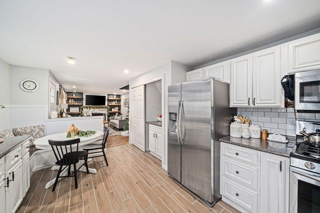 28 Pratt St, Brockton, MA 02302