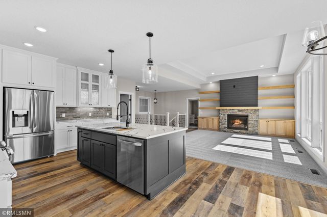 871 206th Avenue NW, Oak Grove, MN 55011