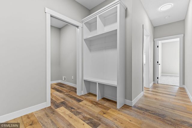 871 206th Avenue NW, Oak Grove, MN 55011