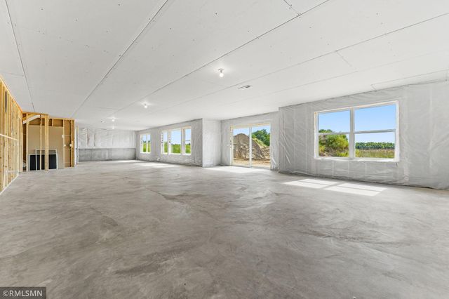 871 206th Avenue NW, Oak Grove, MN 55011