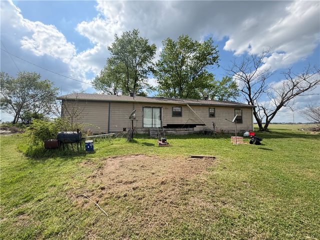 13280 N Gaiche Road, Gentry, AR 72734