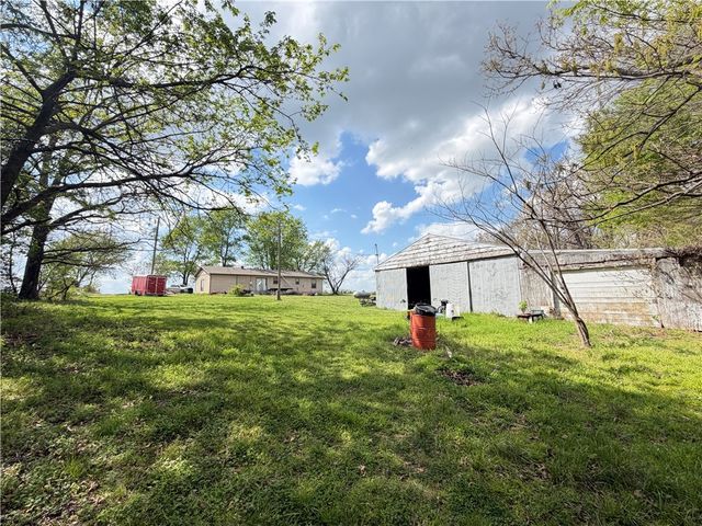 13280 N Gaiche Road, Gentry, AR 72734