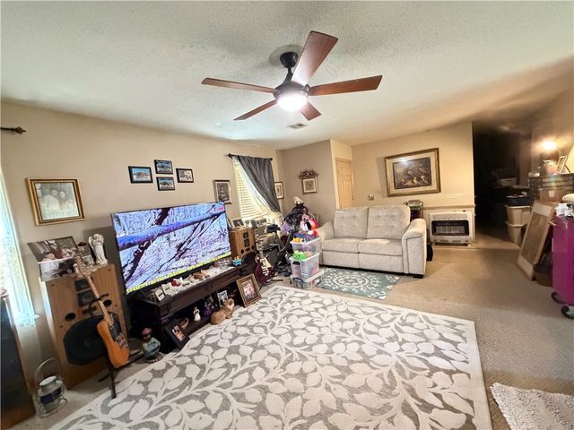 13280 N Gaiche Road, Gentry, AR 72734