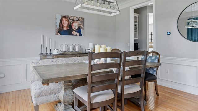 68 Castle Rocks Road, Warwick, RI 02886