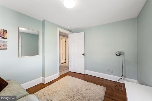 6 E CECIL ST, Winchester, VA 22601