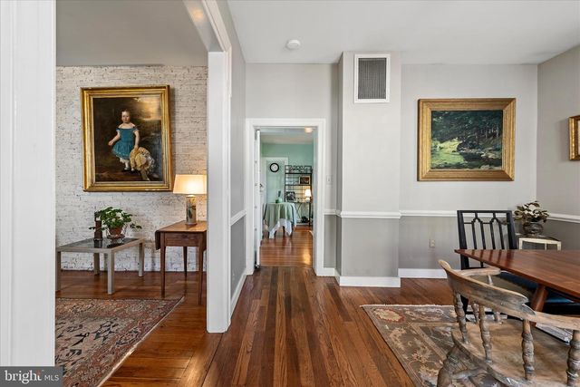 6 E CECIL ST, Winchester, VA 22601