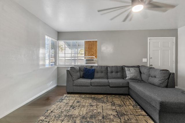 2309 Hackberry St, Stockton, CA 95205