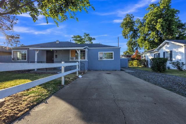 2309 Hackberry St, Stockton, CA 95205
