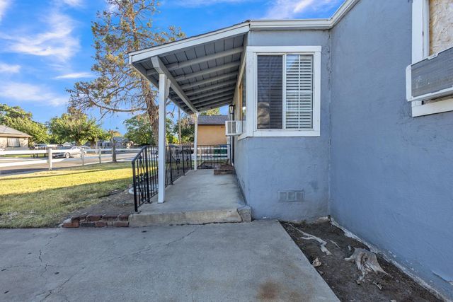 2309 Hackberry St, Stockton, CA 95205