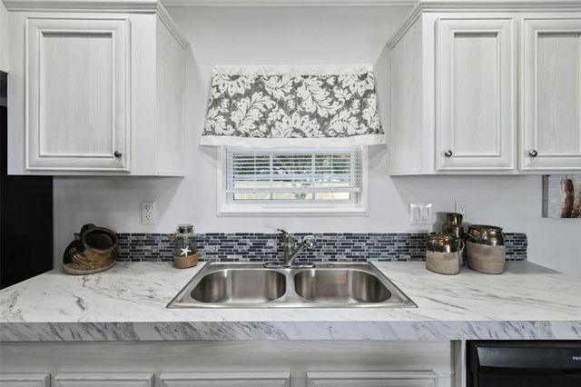 21 ROELS STREET, Haines City, FL 33844