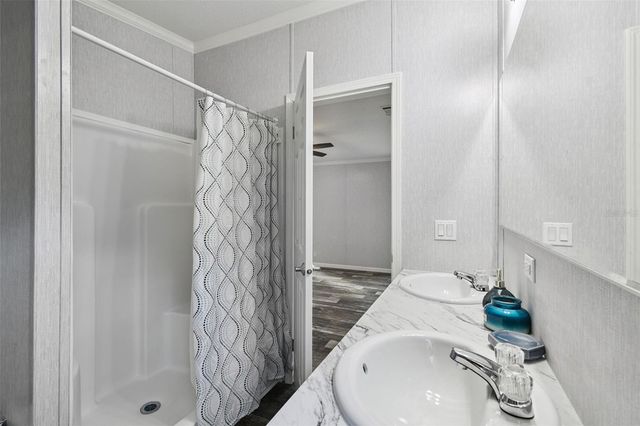 21 ROELS STREET, Haines City, FL 33844