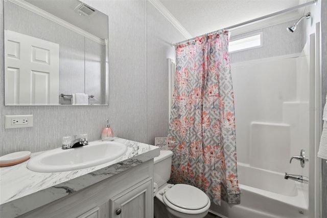 21 ROELS STREET, Haines City, FL 33844