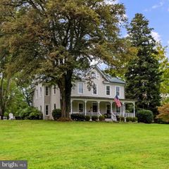 17121 SIMPSON CIR, Paeonian Springs, VA 20129