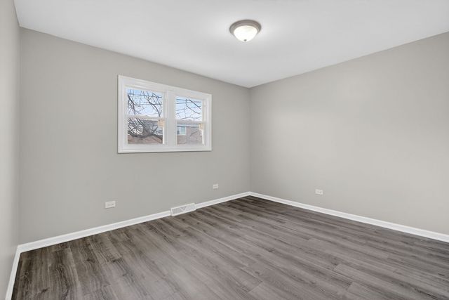 1537 W 165th Street, Markham, IL 60426