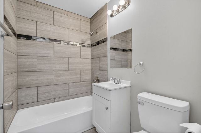 1537 W 165th Street, Markham, IL 60426