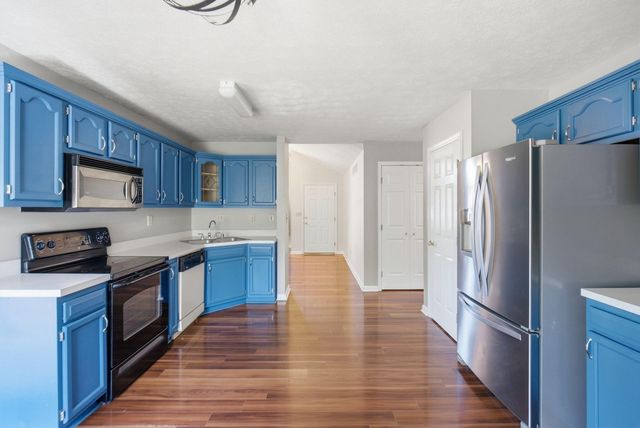312 W Ridge Drive, Nicholasville, KY 40356
