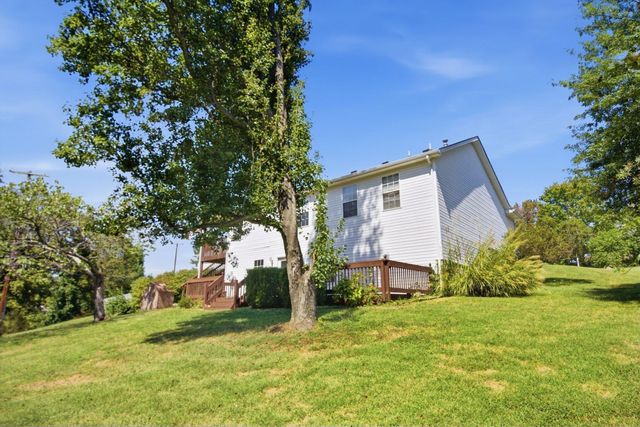 312 W Ridge Drive, Nicholasville, KY 40356