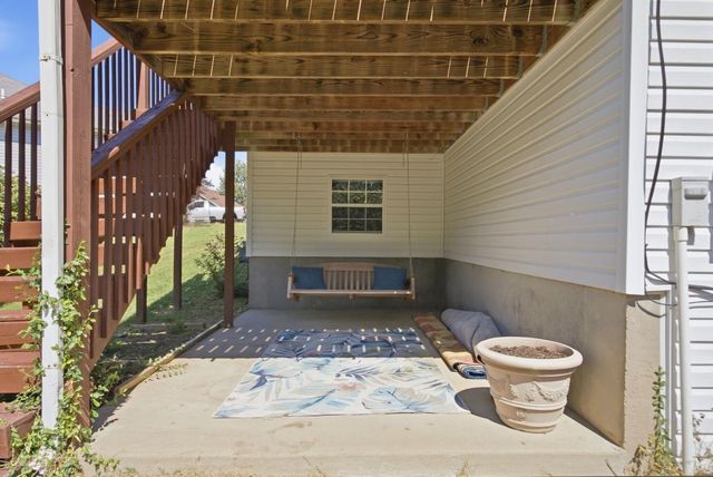 312 W Ridge Drive, Nicholasville, KY 40356