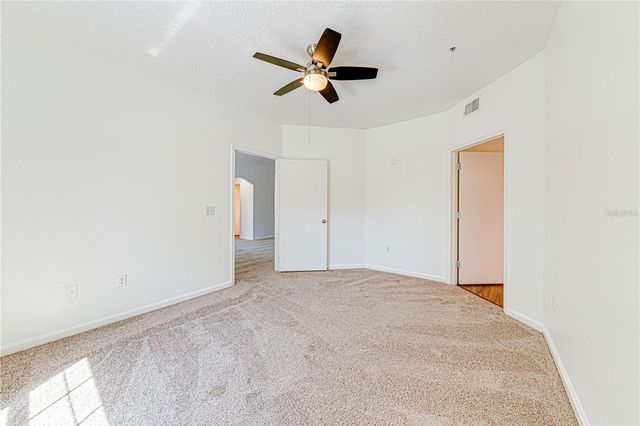 5500 METROWEST BOULEVARD 14-203, Orlando, FL 32811