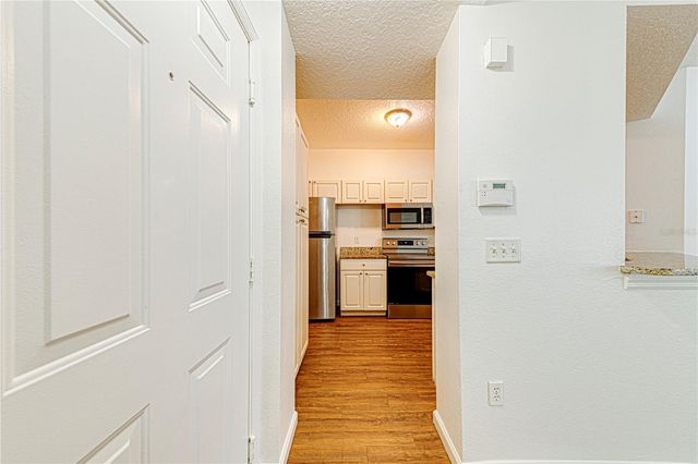 5500 METROWEST BOULEVARD 14-203, Orlando, FL 32811